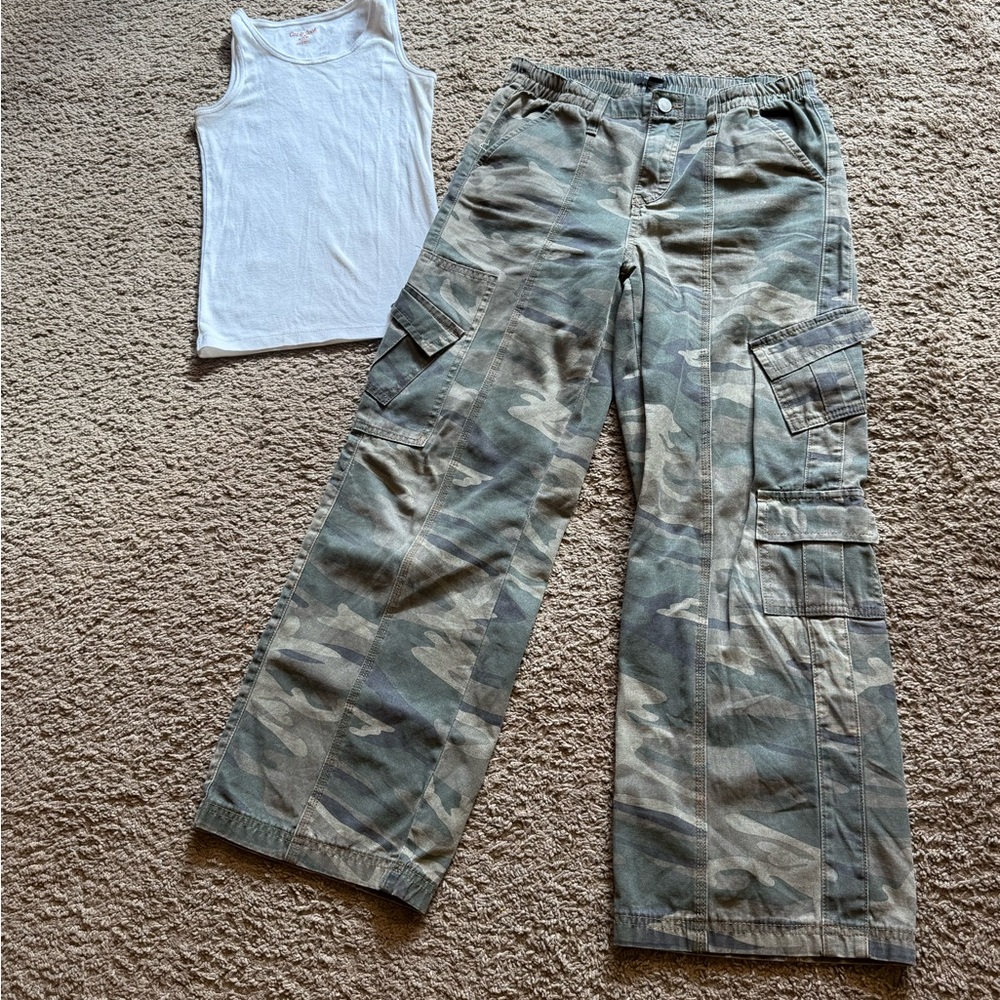 Forever 21 Kids Camo Pants